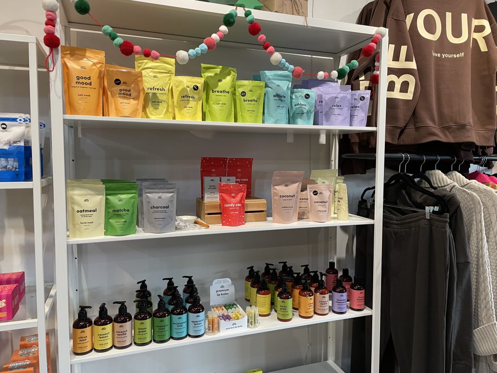 Kamloops Gift guide
Various products from the brand epic blend