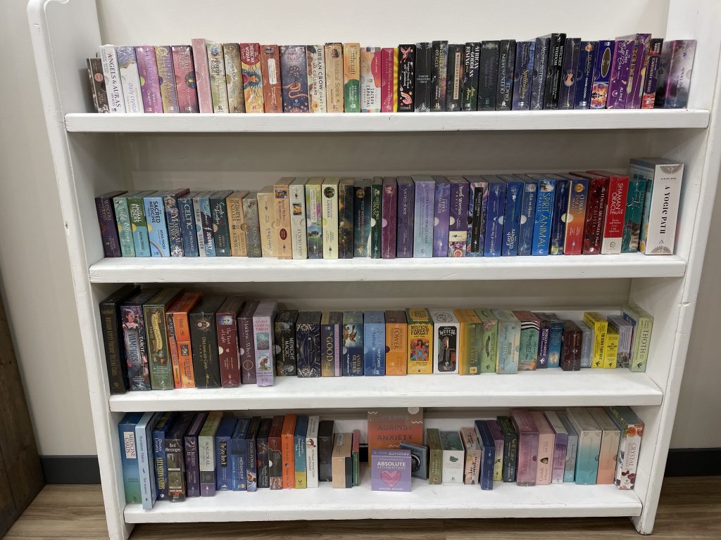 Kamloops gift guide
Decks